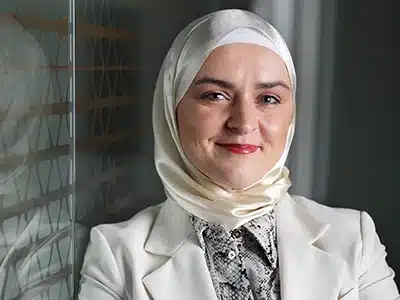 responsabile delle buste paga Edisa Omerovic, MSc